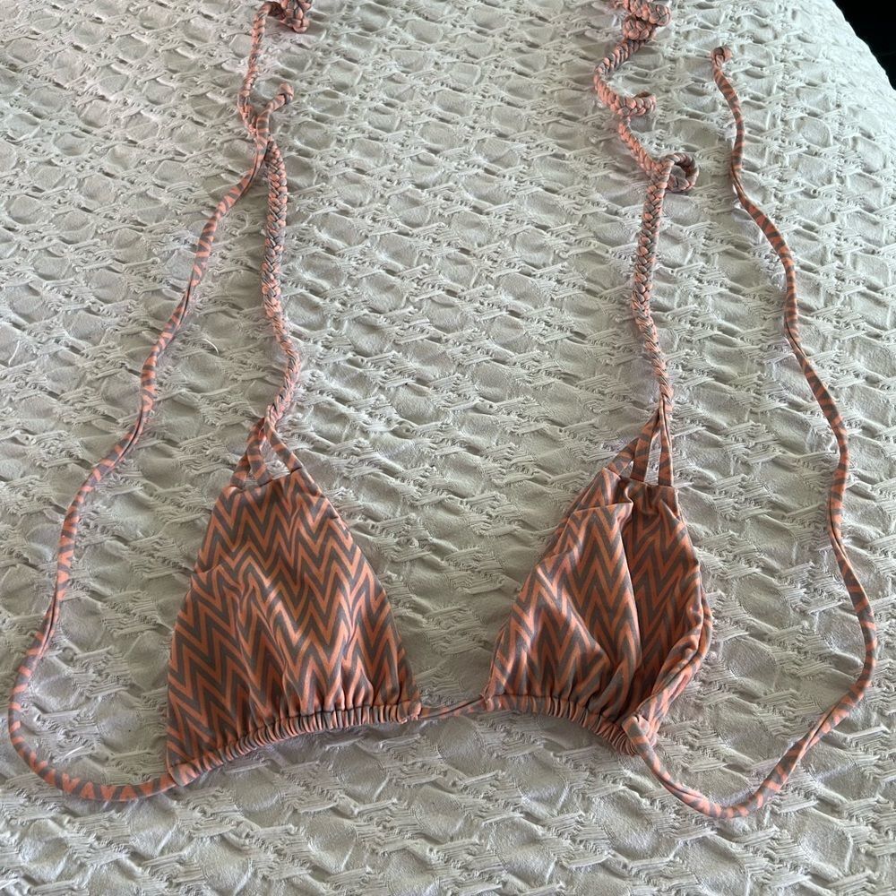 Tori Praver Swimsuit Top Size Small  In Used Condition
